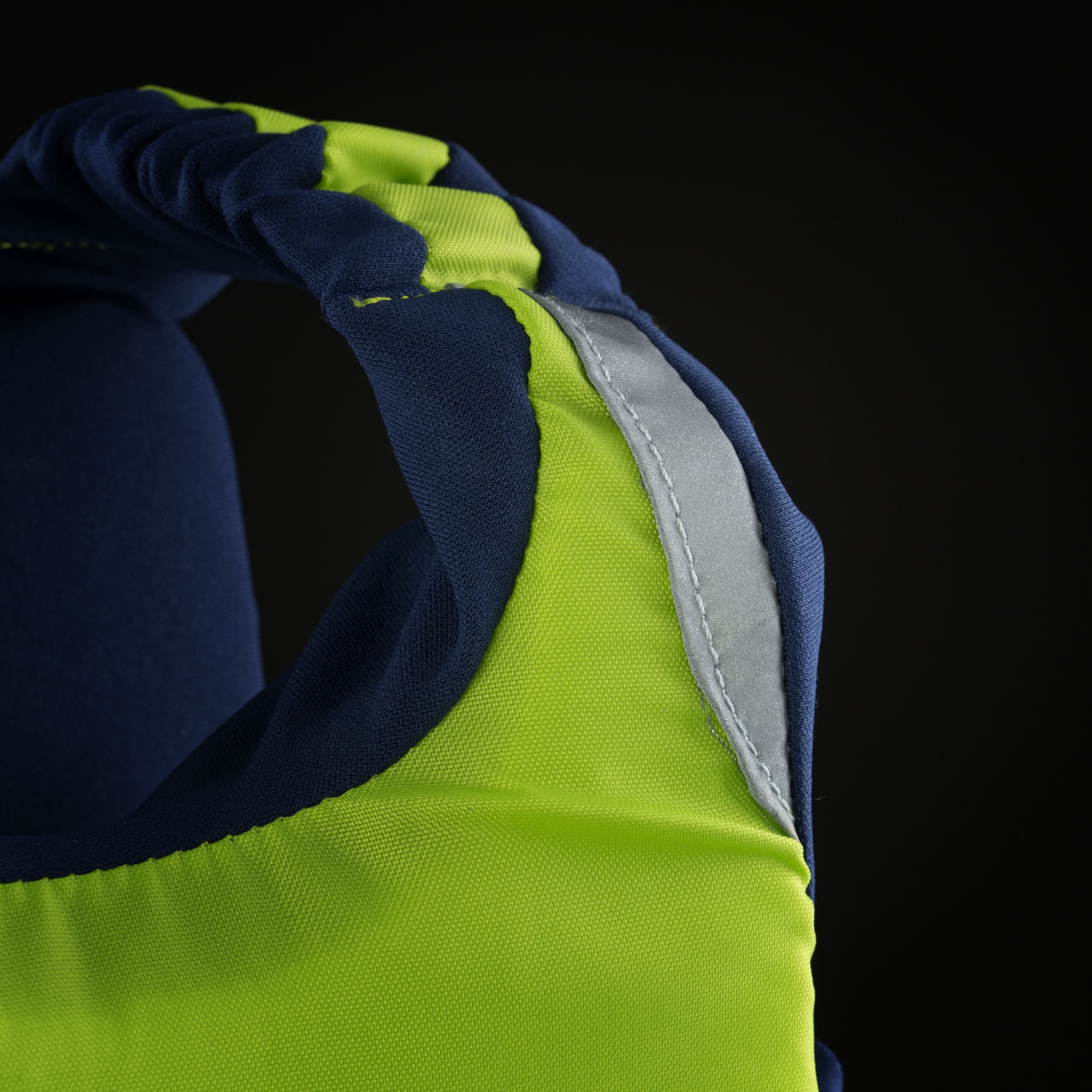 VESTS_Reflective_panels_1