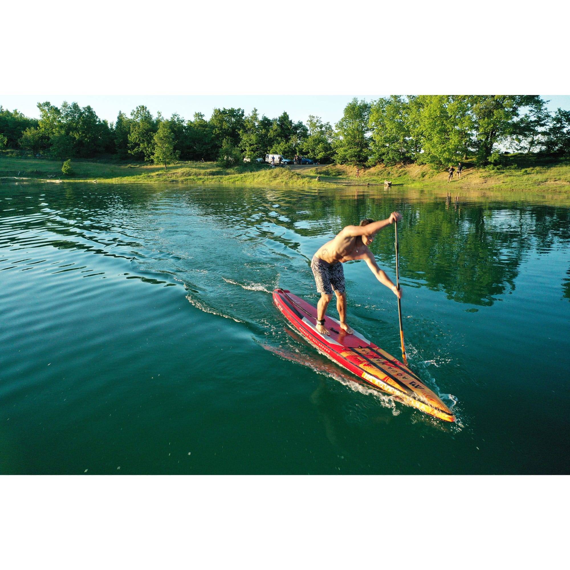 w22161-24-AquaMarina-SUP-RaceElite-action