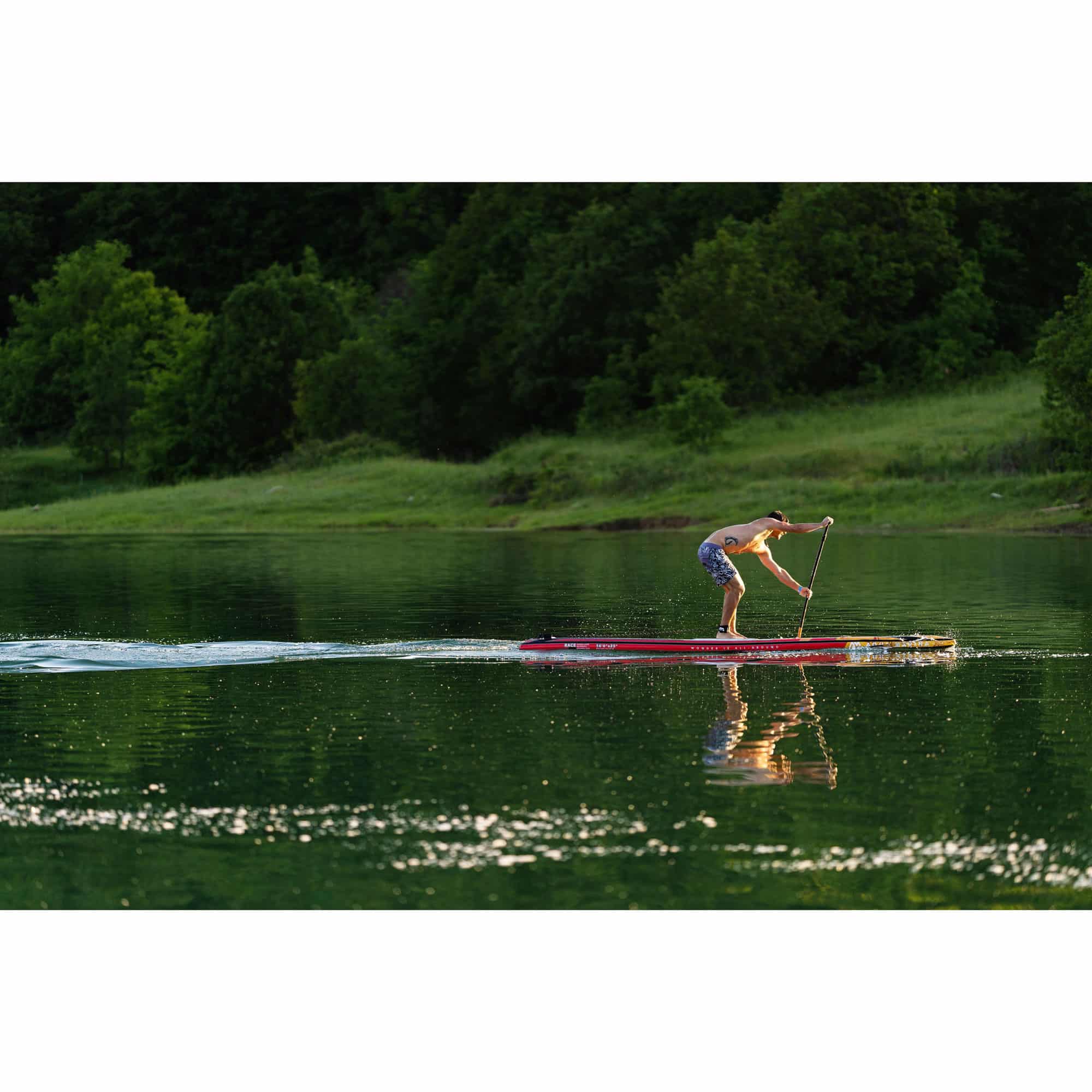 w22161-26-AquaMarina-SUP-RaceElite-action