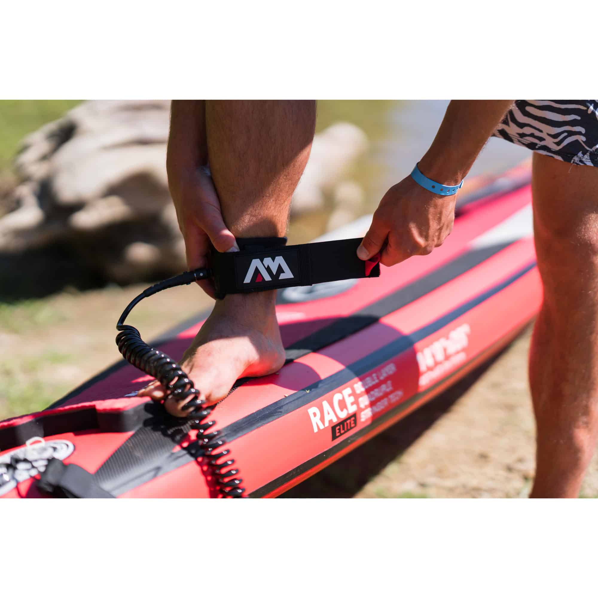 w22161-28-AquaMarina-SUP-RaceElite-action