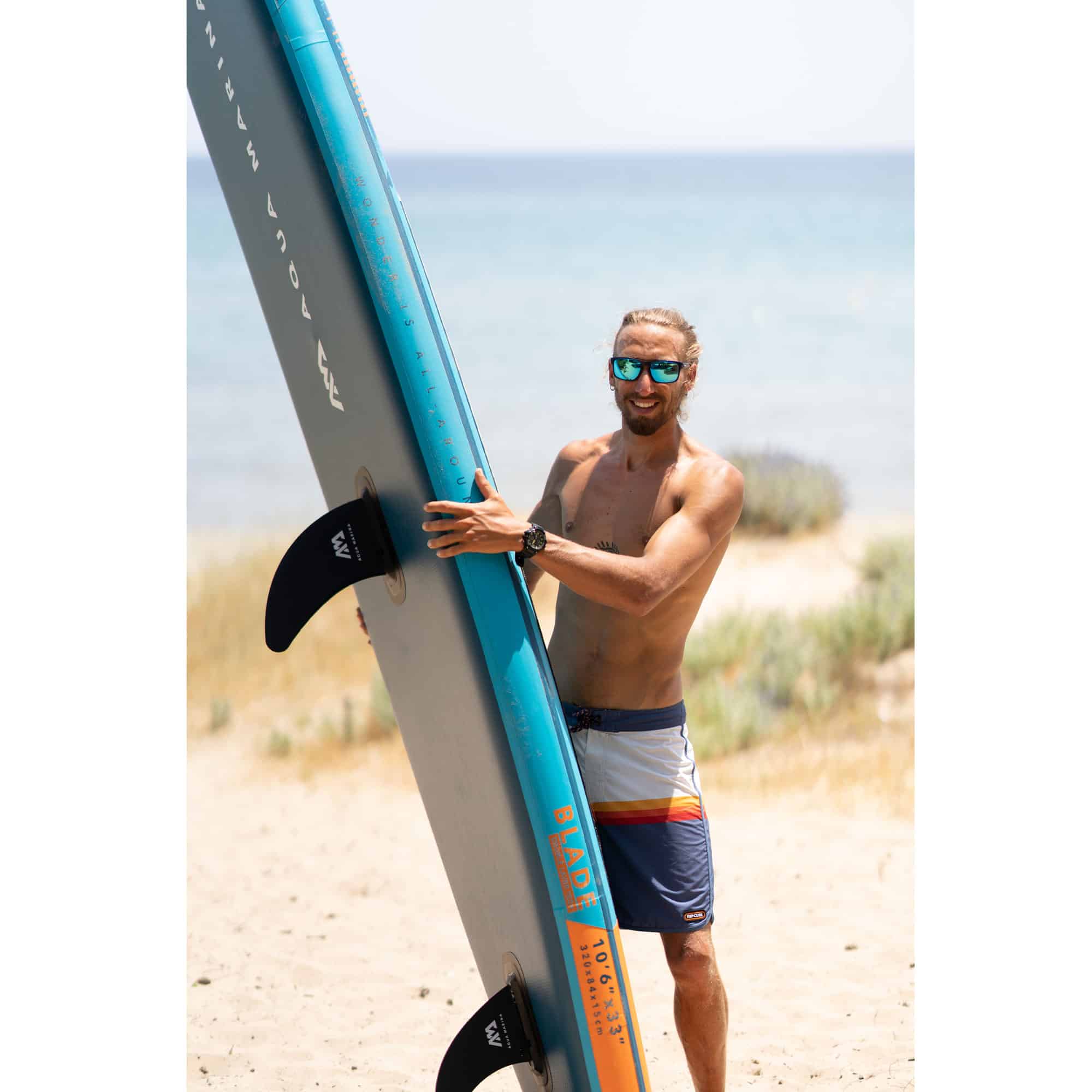 w22164-17-AquaMarina-SUP-Blade-action