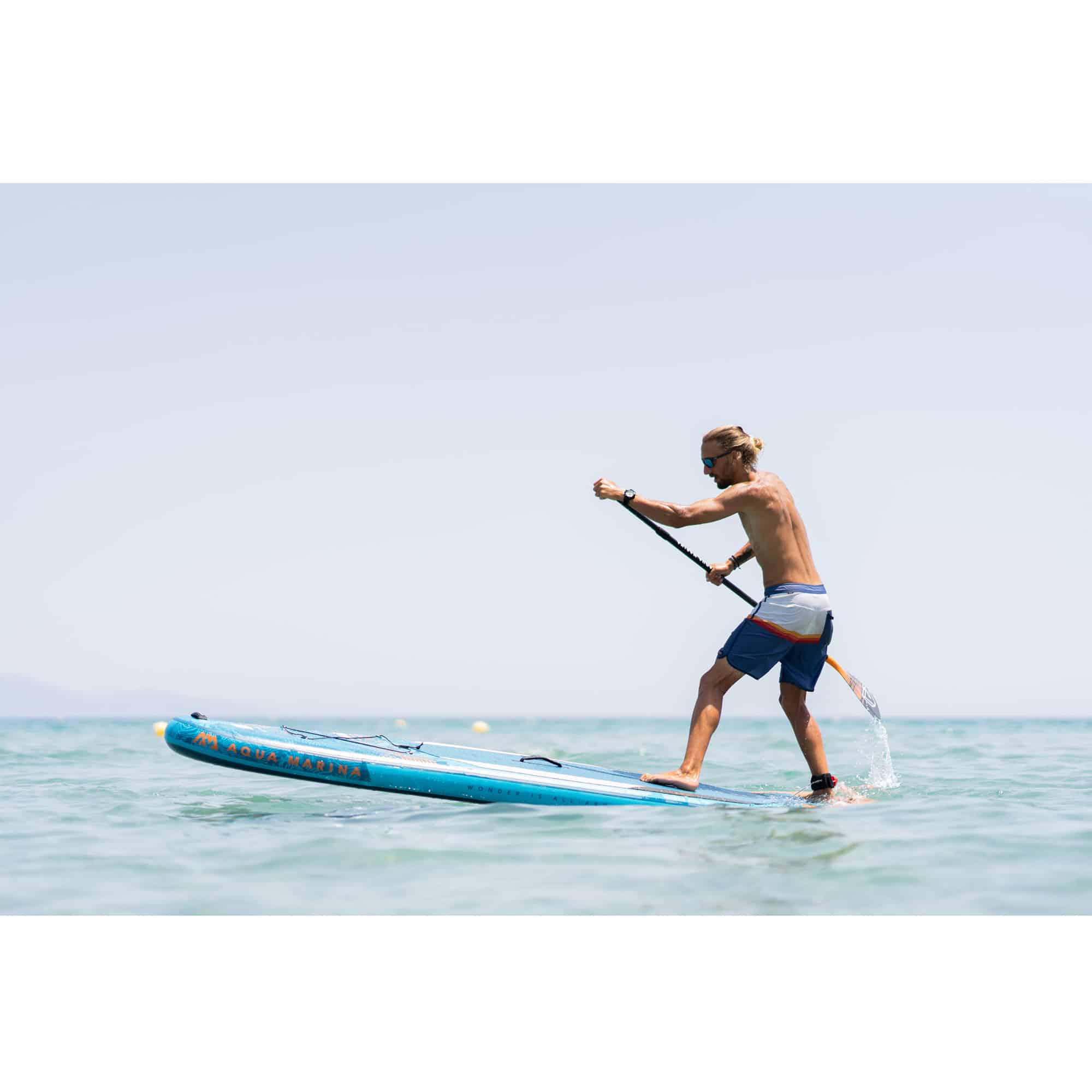 w22164-18-AquaMarina-SUP-Blade-action